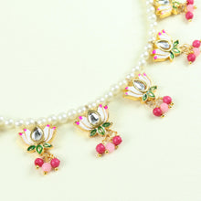 Load image into Gallery viewer, Meenakari Kundan Jewellery Set