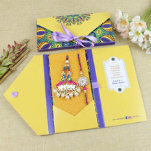 Load image into Gallery viewer, Meenakarai Peacock Pendant Bhaiya Bhabhi Rakhi Set in Fancy Raksha Bandhan Envelope
