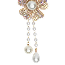 Load image into Gallery viewer, Glitter Pearl Floral Beaded Hair Clip
