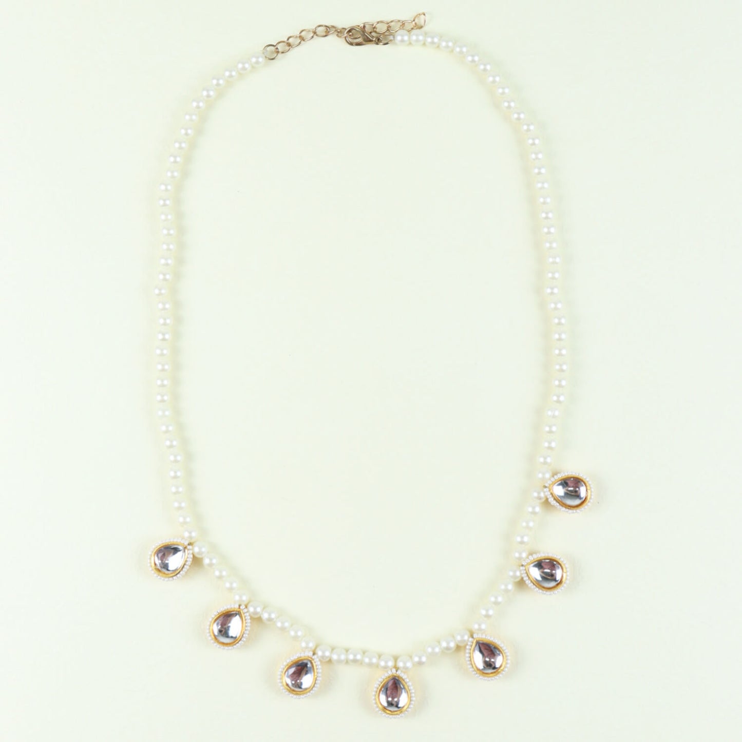 Kundan Stone Jewellery Set