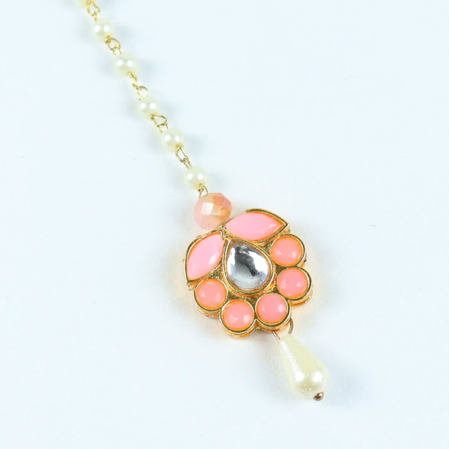 Kudan Stone Floral Charm Maang Tikka