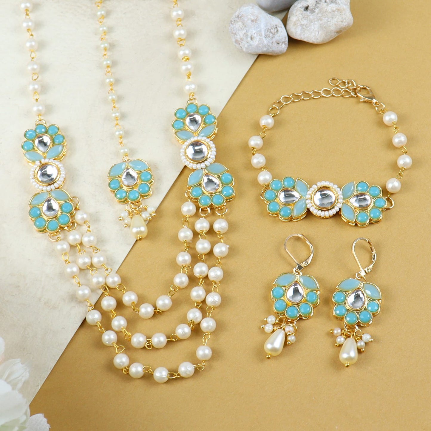 Kundan Stone Jewellery Set