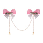 Close-up of the tassel drop on the pink clip