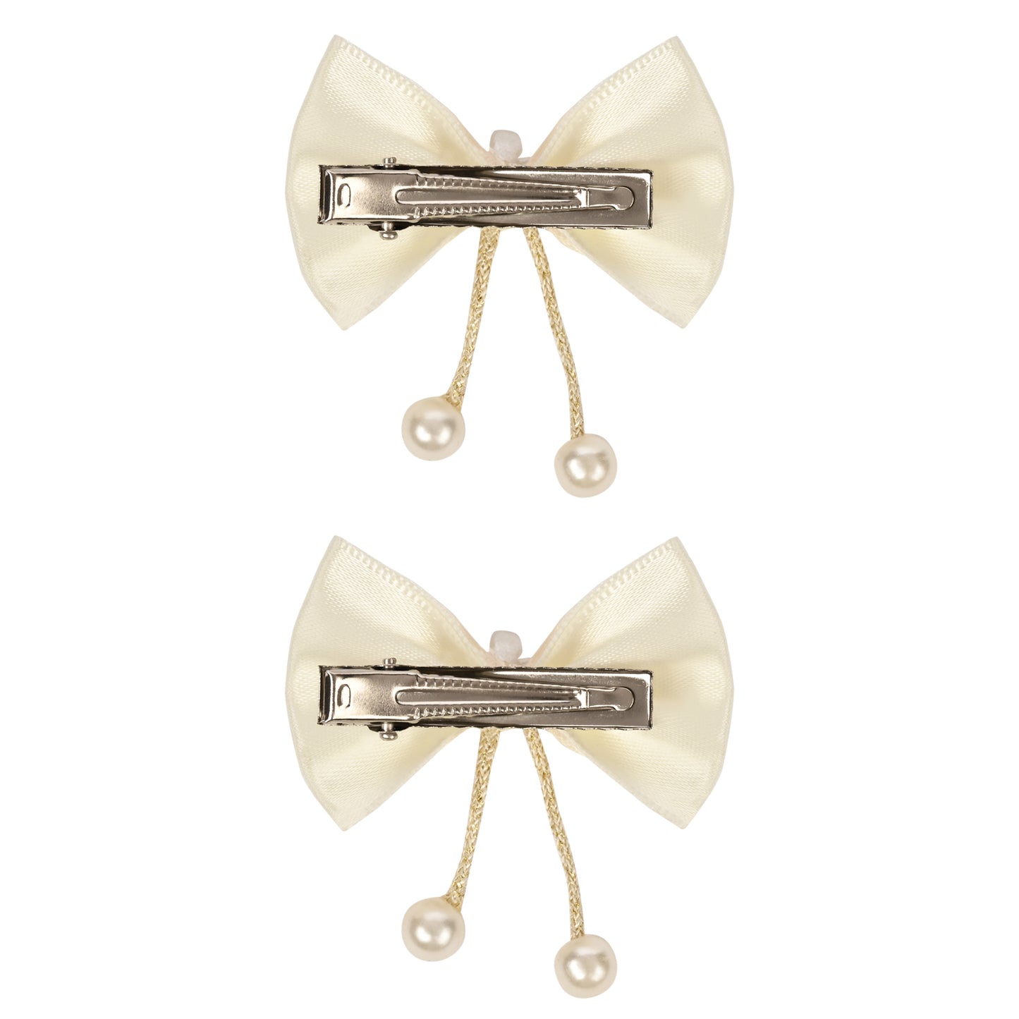 Close-up of the tassel drop on the white clip