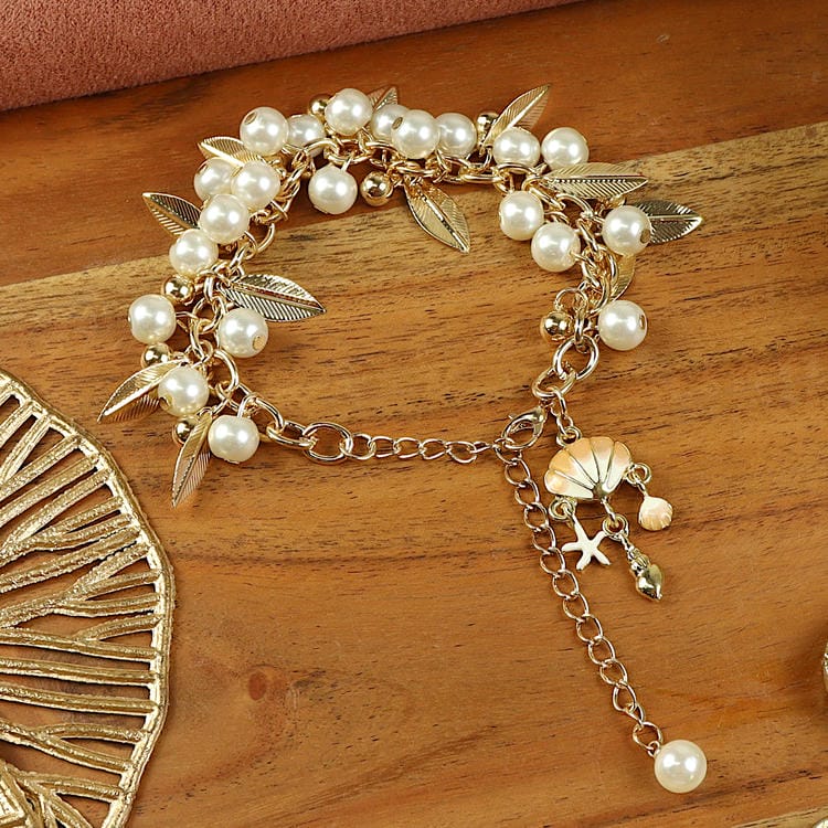 Heavy Pearl Seashell bracelet, laid flat