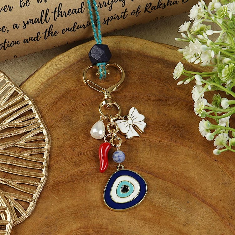 Evil Eye Lumba, laid flat