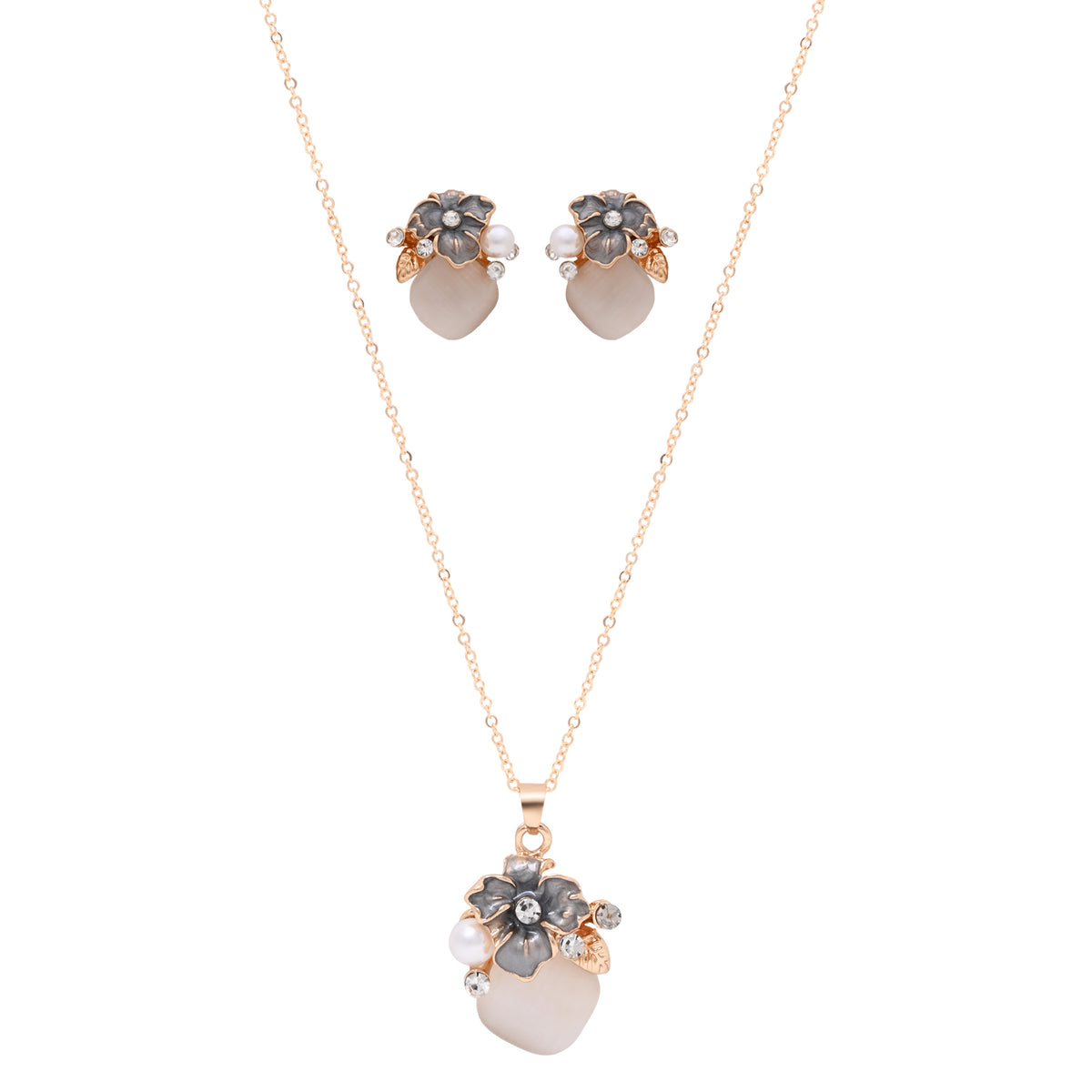 Asthetika jewellery set in its packaging