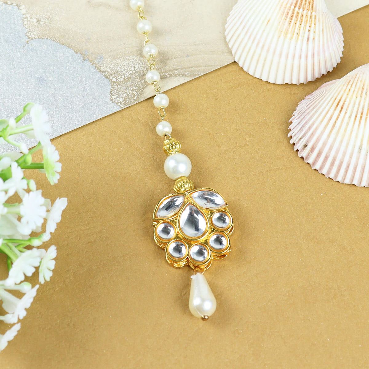 Explore exquisite ethnic jewelry for girls and add a touch of charm and elegance to their festive look. Shop for bracelets, necklace, earrings and jewellery sets. Light Weight. Comfort Fit. Value Buy. Product from Asthetika Kids. 